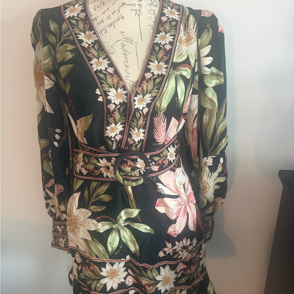 FARM Rio Surreal Flower Belted Minidress size M - Picture 4 of 6